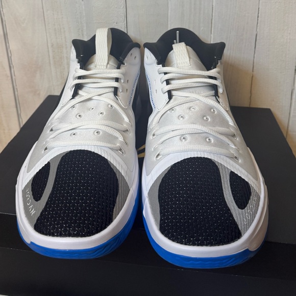 Size 13M & 11.5- Jordan Zoom Separate 'White Photo Blue' - Picture 3 of 12